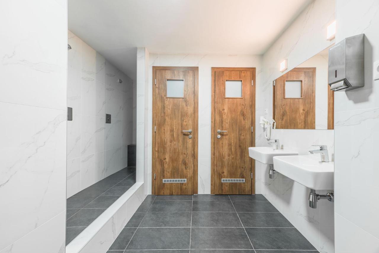 Hostel One Prešov Dış mekan fotoğraf