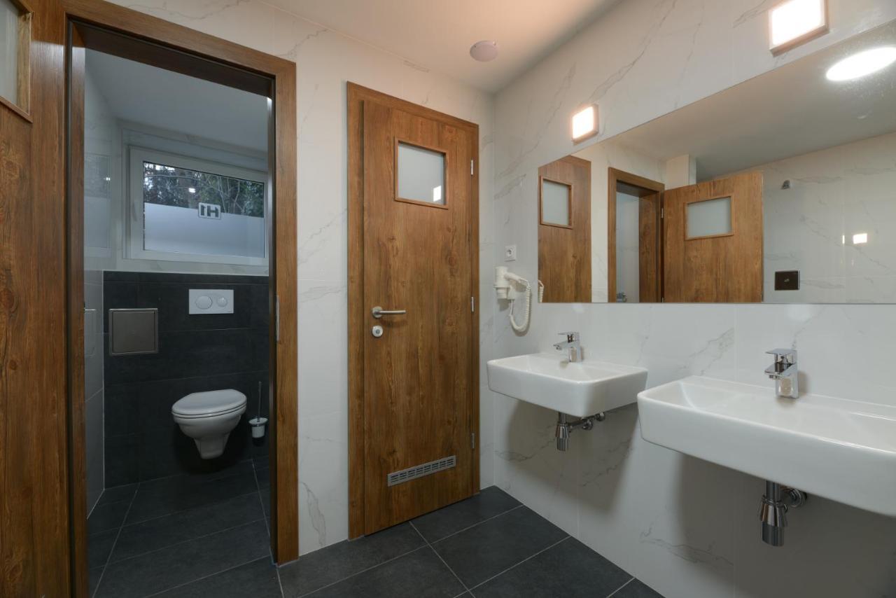 Hostel One Prešov Dış mekan fotoğraf